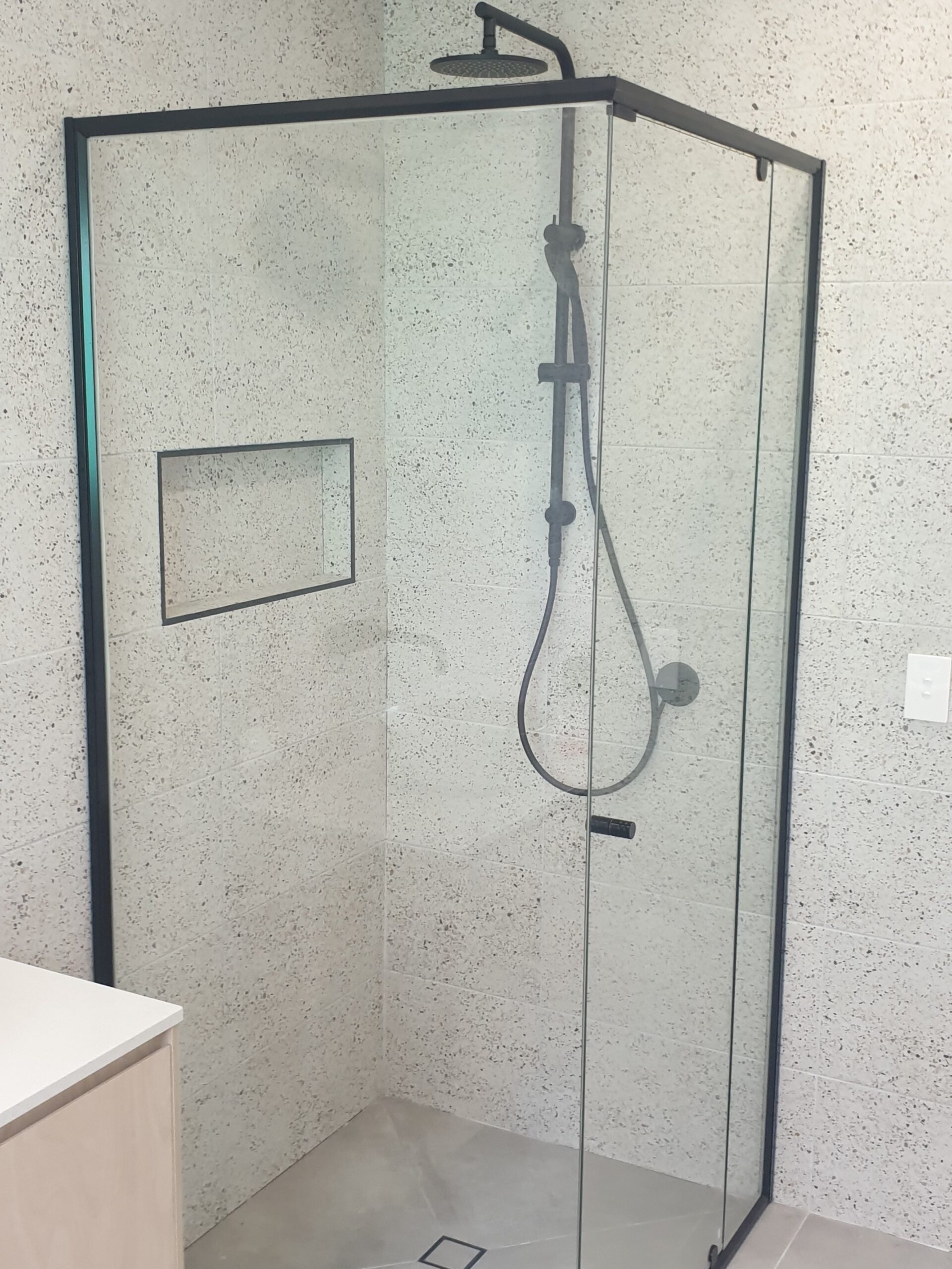 Semi Frameless Shower Screens - Image 21