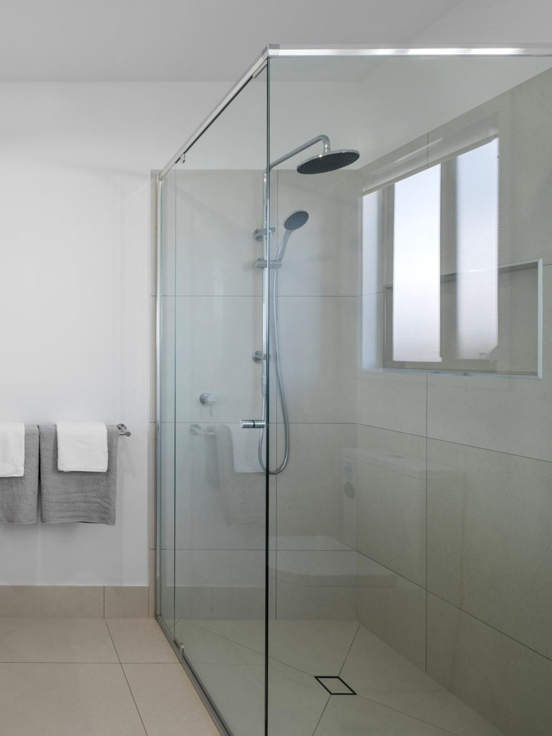 Semi Frameless Shower Screens - Image 33